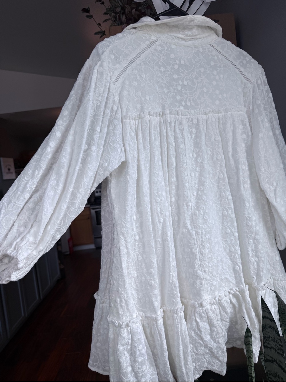 Line & Dot White Textured Ruffle Mini Dress - Picture 6 of 12